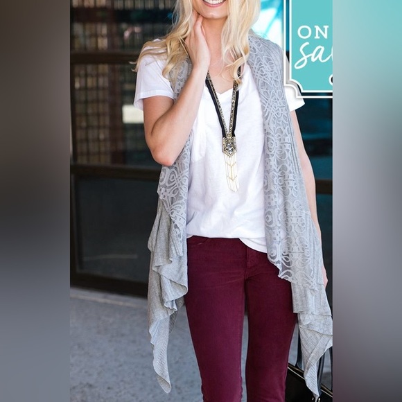 Grace & Lace flip two fit knit vest cardigan sweater shawl waterfall grey OS - Picture 7 of 9